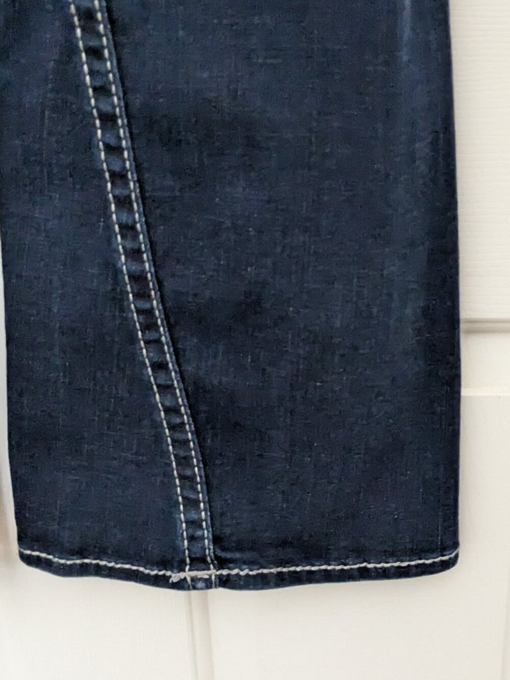True Religion Women's Blue Boot cut Jeans Size 32 Rhinestone Made In USA . - Picture 13 of 14